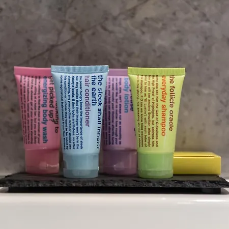 The Monument Отель 2*