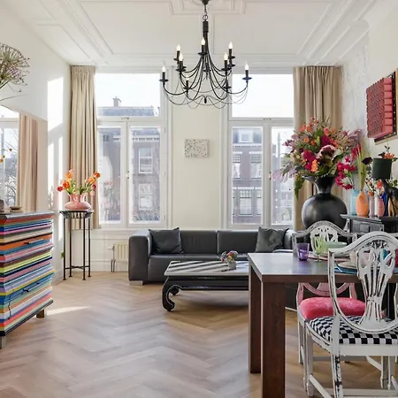 The Monument Отель Гаага