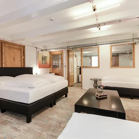 The Monument Гаага